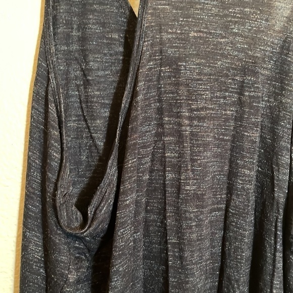 ZELLA Plus Size Tank Top - Picture 6 of 10